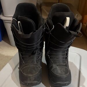 Men's burton snowboarding boots